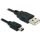 Delock USB 2.0 A -> USB 2.0 mini B 5pin M/M adatkábel 1m fekete